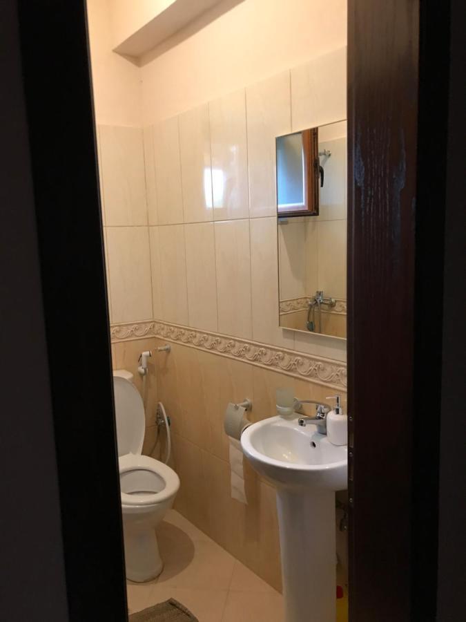 Bujtina Hader Xhebro Hostel Τεπελένι Εξωτερικό φωτογραφία