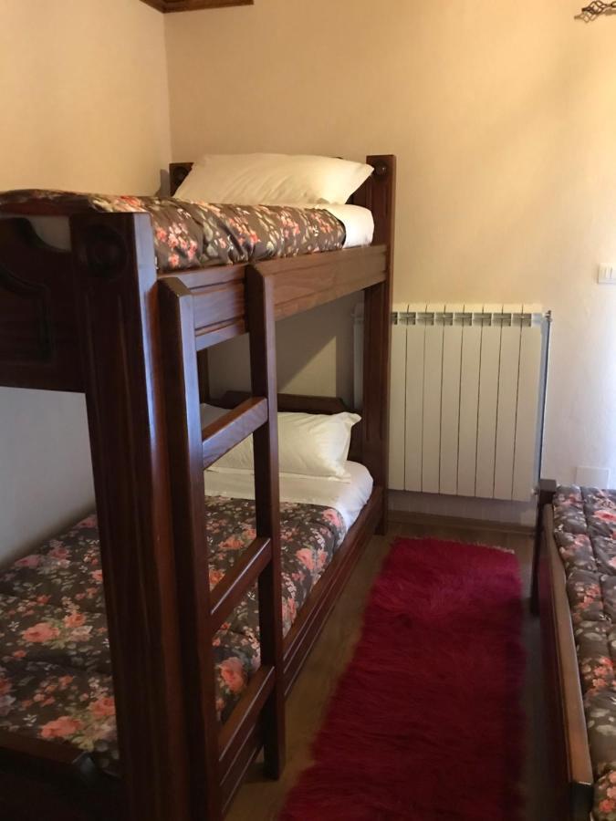 Bujtina Hader Xhebro Hostel Τεπελένι Εξωτερικό φωτογραφία