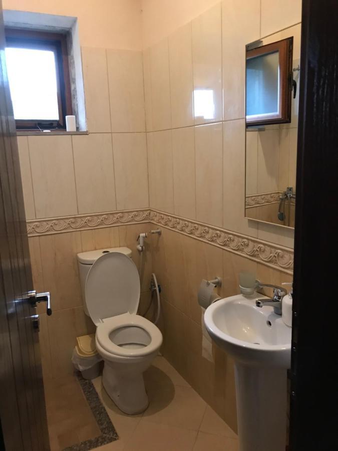 Bujtina Hader Xhebro Hostel Τεπελένι Εξωτερικό φωτογραφία