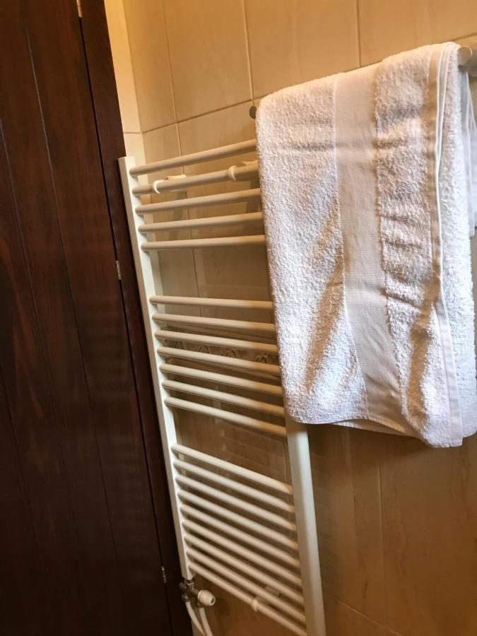 Bujtina Hader Xhebro Hostel Τεπελένι Εξωτερικό φωτογραφία