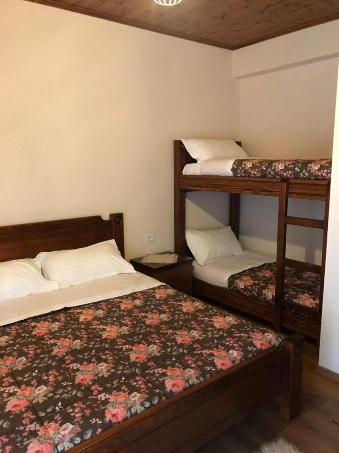 Bujtina Hader Xhebro Hostel Τεπελένι Εξωτερικό φωτογραφία